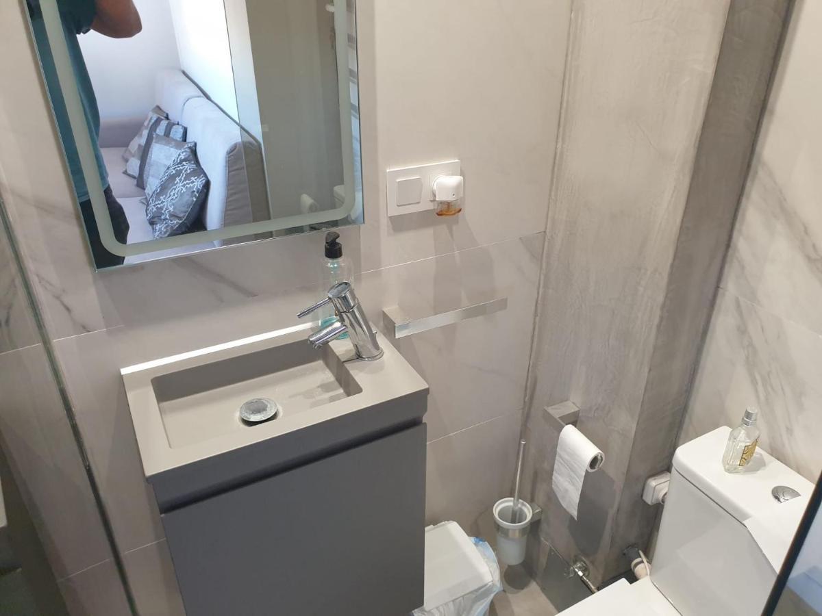 شقة Atico Con Terraza Y Jacuzzi En El Centro فالنسيا المظهر الخارجي الصورة