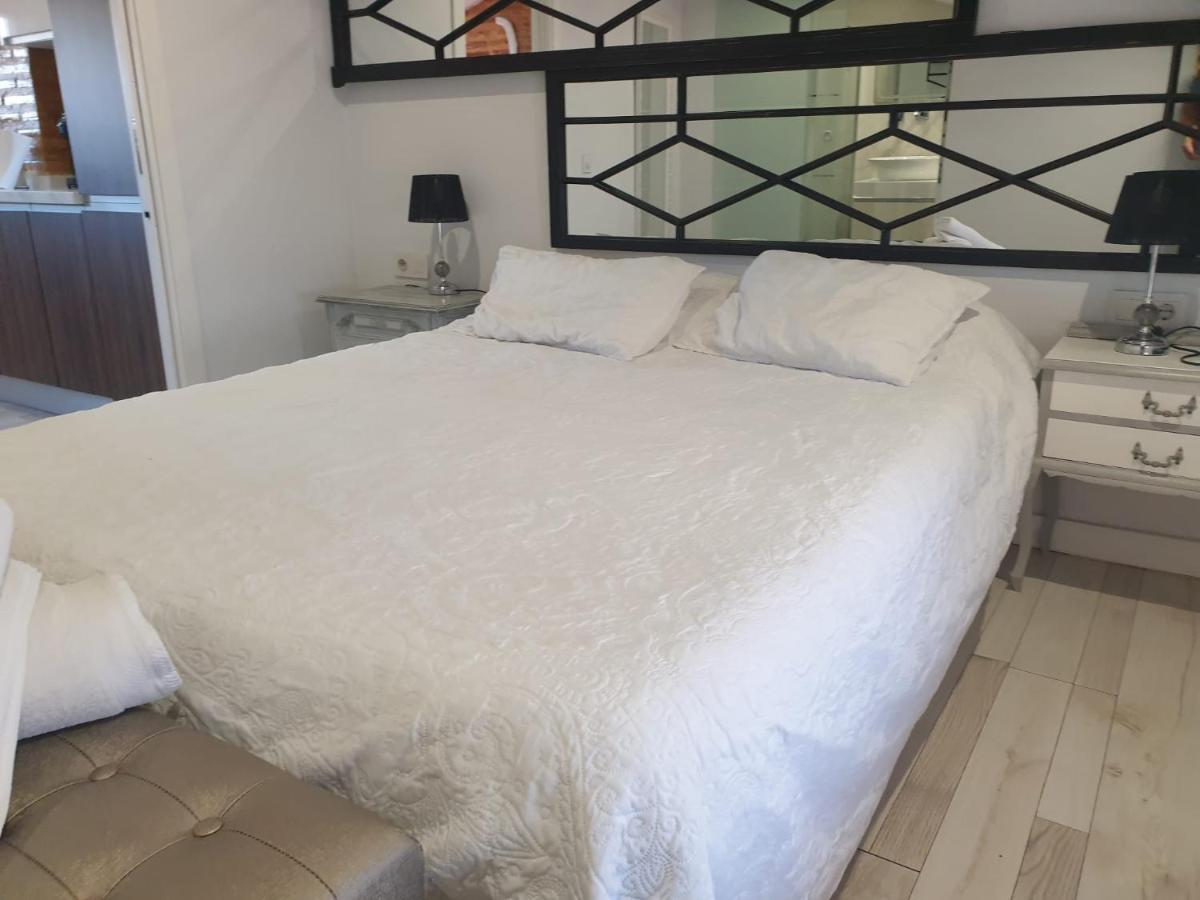 شقة Atico Con Terraza Y Jacuzzi En El Centro فالنسيا المظهر الخارجي الصورة