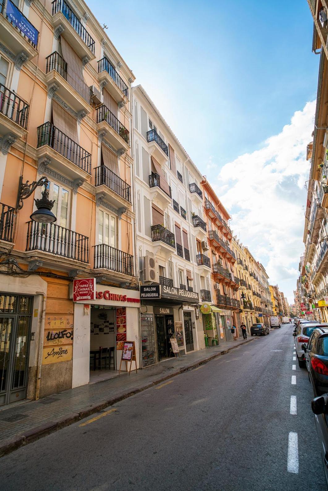 شقة Atico Con Terraza Y Jacuzzi En El Centro فالنسيا الغرفة الصورة